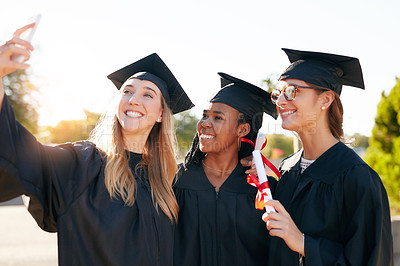 Buy stock photo Women, friends and graduation selfie for college or university students together with a smile. Happy people outdoor to celebrate education achievement, success or future at event for school graduates