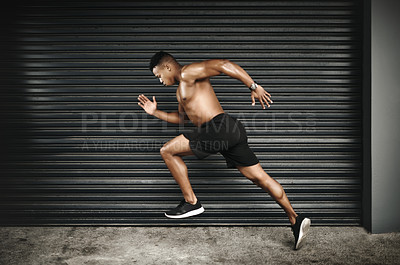 Buy stock photo Shirtless, black man or sprint at speed, fitness or vision of exercise, energy or thinking of health. Fast, muscular or male runner as planning, idea or dream of cardio, training or power performance