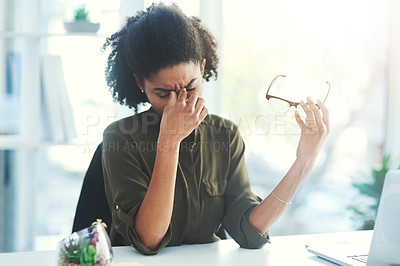 Buy stock photo Frustrated, headache and business woman in office with problem, mistake and working on deadline. Burnout, anxiety and African female worker with stress, fatigue and migraine thinking of solution
