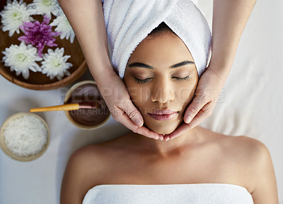 Buy stock photo Woman, hands and face sleeping in massage, skincare or beauty spa treatment on bed above at resort. Top view of female relaxing with eyes closed for calm therapy, healthy wellness or cosmetic facial