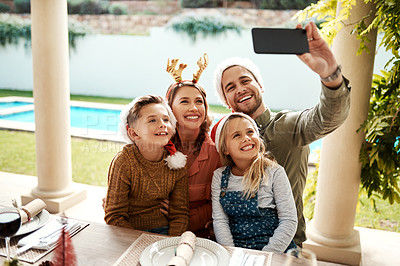 Buy stock photo Family, happy and selfie for Christmas, bonding and joy outdoor with fun, smile and pool in backyard. Mom, dad and children for holiday, celebration and social media with support, memory and embrace