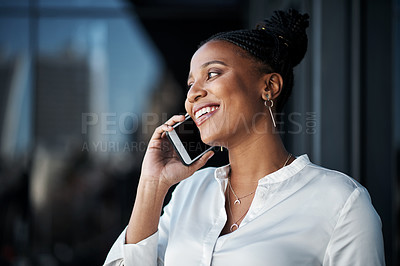 Buy stock photo Black woman, phone call and city for talking to client, business contact and negotiation on deal. Female person, speaking and communication app in town, thinking and listening to plan for agenda