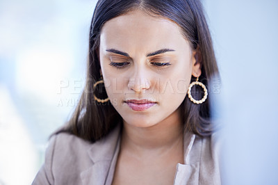 Buy stock photo Serious face, thinking and business woman with doubt, confused or problem solving for solution in office. Idea, planning future and professional agent with decision, vision or dream for reflection