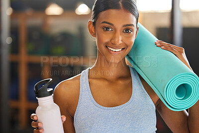 Buy stock photo Mat, portrait or happy woman with bottle in gym ready for training, workout or exercise with smile. Fitness, athlete smiling or sports girl with water for healthy liquid hydration to start exercising