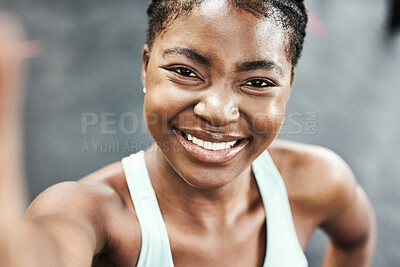 Buy stock photo Fitness, selfie and smile with sports black woman in gym for break from training or workout. Face, exercise and portrait with happy athlete in health club for physical improvement from above