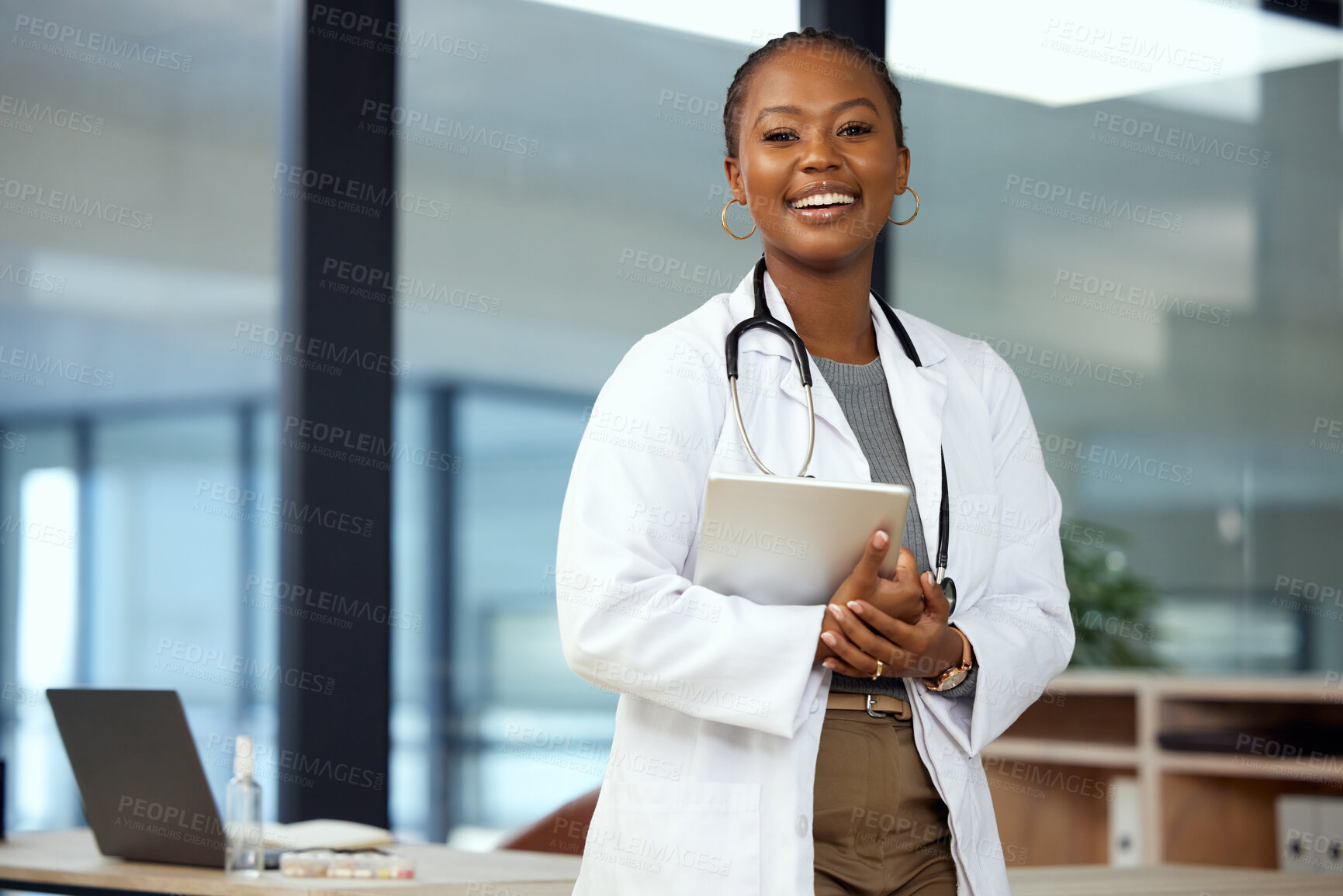 Buy stock photo Portrait, doctor and black woman with a tablet, smile and connection with innovation, network and happiness. Face, female person and medical professional with technology, healthcare and happiness