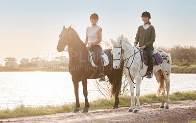 Buy stock photo Portrait, women and horses in farm for riding, freedom and recreation for adventure for friends. Countryside, females equestrian and stallion for training, sports and bonding with animals by river