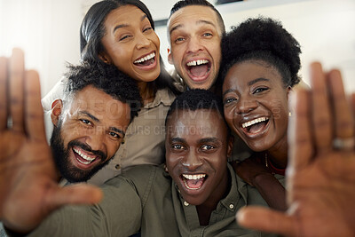 Buy stock photo Shot of a man taking a selfie with a group of friends at home