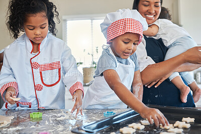 There\'re many fun activities that you can do with your children, baking is one of them
