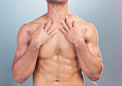 Free Photo  Front view man with water drops on chest