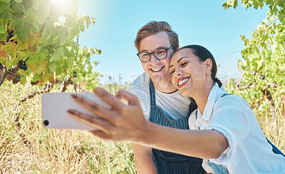 Buy stock photo Wine farm, couple or phone selfie of fruit agriculture farmers, vineyard workers or sustainability countryside people. Smile, happy or interracial man and woman on environment or nature farming field