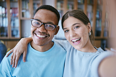 Buy stock photo University students and library friends selfie smile together in education literature centre. Happy, cheerful and optimistic interracial college friendship photograph in educational campus.