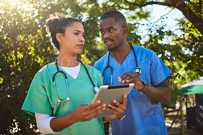 Buy stock photo Doctor, team and tablet in healthcare discussion for medical prescription, consultation or procedure at a park. Doctors or veterinarian workers in conversation with touchscreen for research outdoors