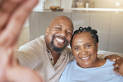 Buy stock photo Black couple hug in selfie and relax together, happy and love at home with bonding and care in relationship. Portrait of black woman and black man with smile in picture, spending quality time.
