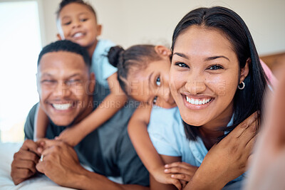 Buy stock photo Family selfie, children and bonding in bedroom of house, home or hotel in trust, love or security pov. Portrait, smile or happy mother, father and kids in photography for social media profile picture
