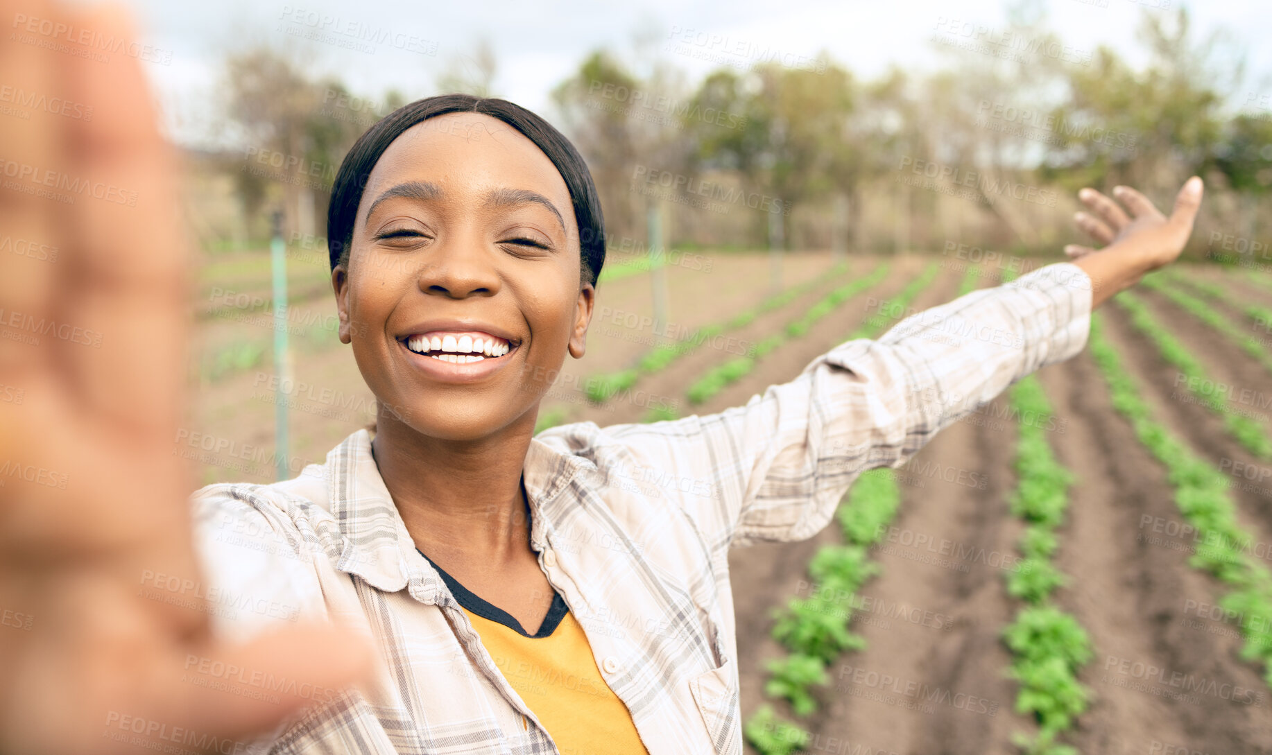 Buy stock photo Farming, woman and selfie for vegetables, plants growth and quality harvest for health and wellness. Agriculture, portrait and black female happy, farm and eco friendly for produce, outdoor and smile