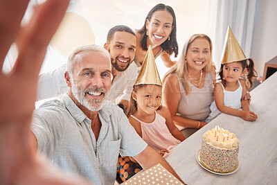 Buy stock photo Birthday selfie, portrait family and cake with grandparents, children and parents in living room in house. Girl kids, mother, father and senior people taking photo at birthday party in family home