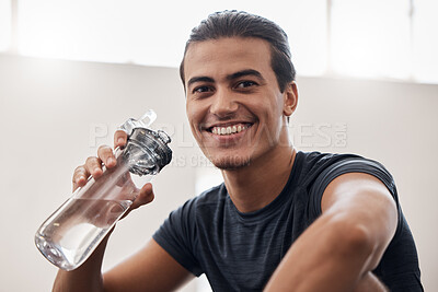 Buy stock photo Fitness, happy portrait or man with water bottle in exercise, training or cardio workout in gym. Smile, freedom or athlete face for sport health energy, wellness motivation or drinking water to relax