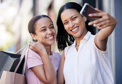 Buy stock photo Friends, smile and take a selfie on the street for social media after shopping for retail clothing, bonding together and new fashion trends. Black woman, happy at a mall and luxury designer clothes 
