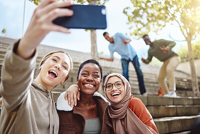 Buy stock photo Diversity, happy women or phone selfie on college campus steps, university bleachers of school stairs for social media. Smile, bonding students or mobile photography technology for 5g profile picture