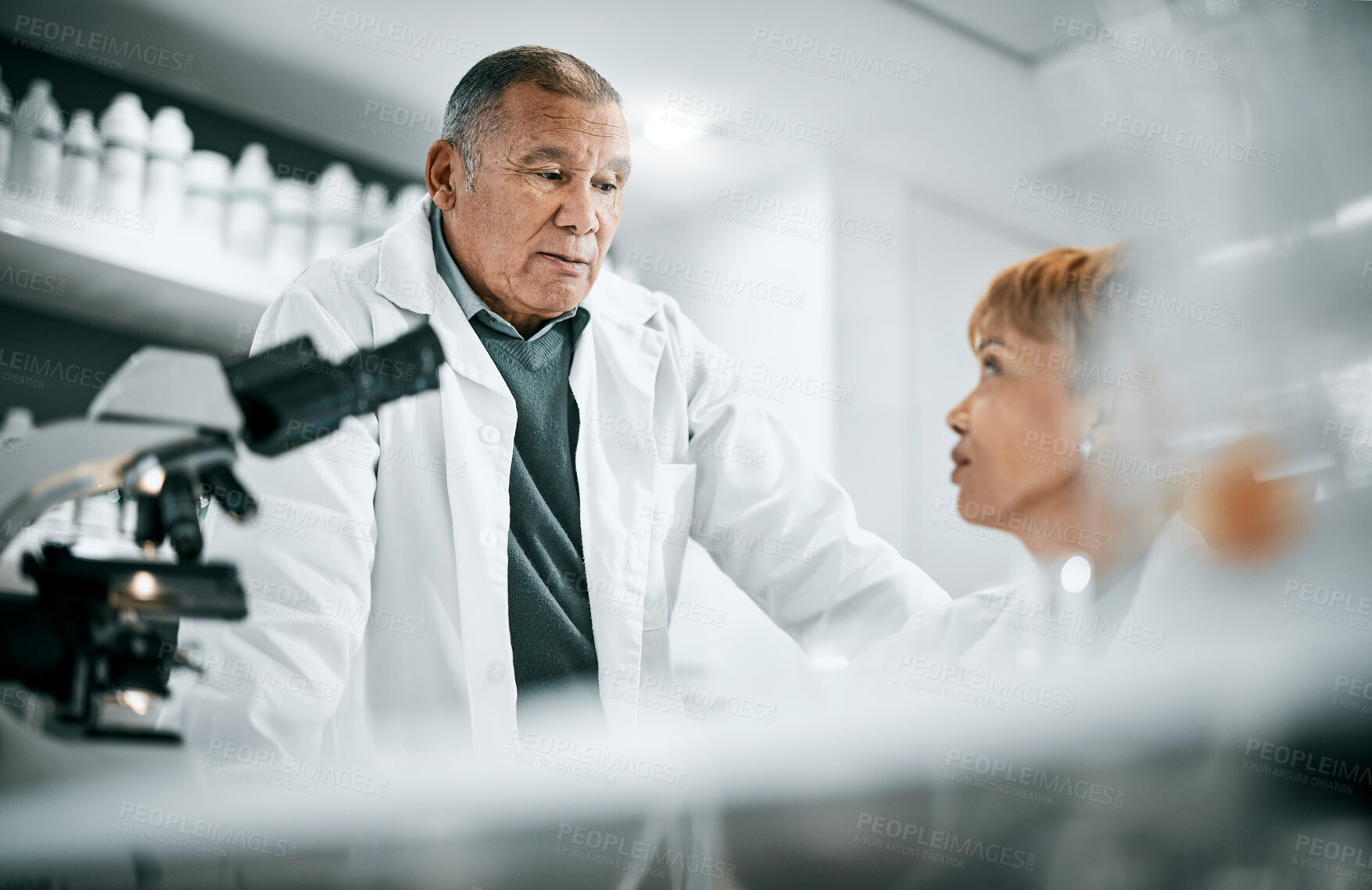 Buy stock photo Doctors, covid or scientist people in science laboratory for DNA research, medical or medicine data analysis. Elderly healthcare teamwork or nurse for health, cancer innovation or virus test study