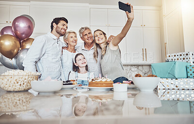 Buy stock photo Birthday party, cake and family selfie in kitchen for happy memory, social media or profile picture. Love, food and girl, mother and grandparents taking pictures or photo together to celebrate event.