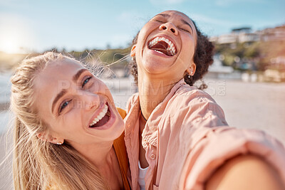 Buy stock photo Selfie, laughing and portrait friends at the beach for bonding, weekend and holiday in Miami. Happy, comic and women with a photo for vacation memory, travel and happiness by the sea in summer