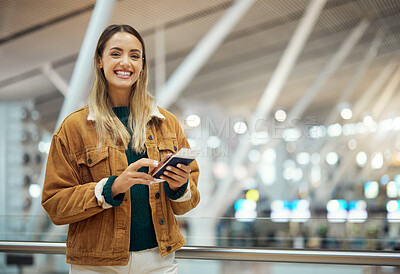 Buy stock photo Portrait, passport and woman with phone in airport for social media, internet browsing or texting. Travel, immigration and happy female from Canada with smartphone and ticket for global traveling.