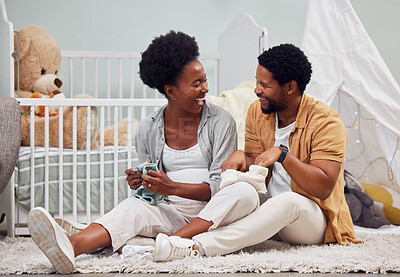 Funny, laundry and black couple getting ready for a baby, folding clothes  and preparation in pregnancy. Happy, parents and pregnant woman and man  sitting with clothing for child and conversation | Buy