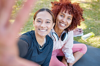 Buy stock photo Selfie portrait, fitness and friends in park with yoga mat for exercise, meditation and wellness together. Sports, healthy body and face women smile ready for stretching, workout and pilates training