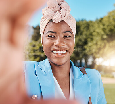 Buy stock photo African business woman, selfie and smile in park with fashion, beauty and happy for post on social network app. Black entrepreneur, photography and profile picture for web blog, portrait and nature