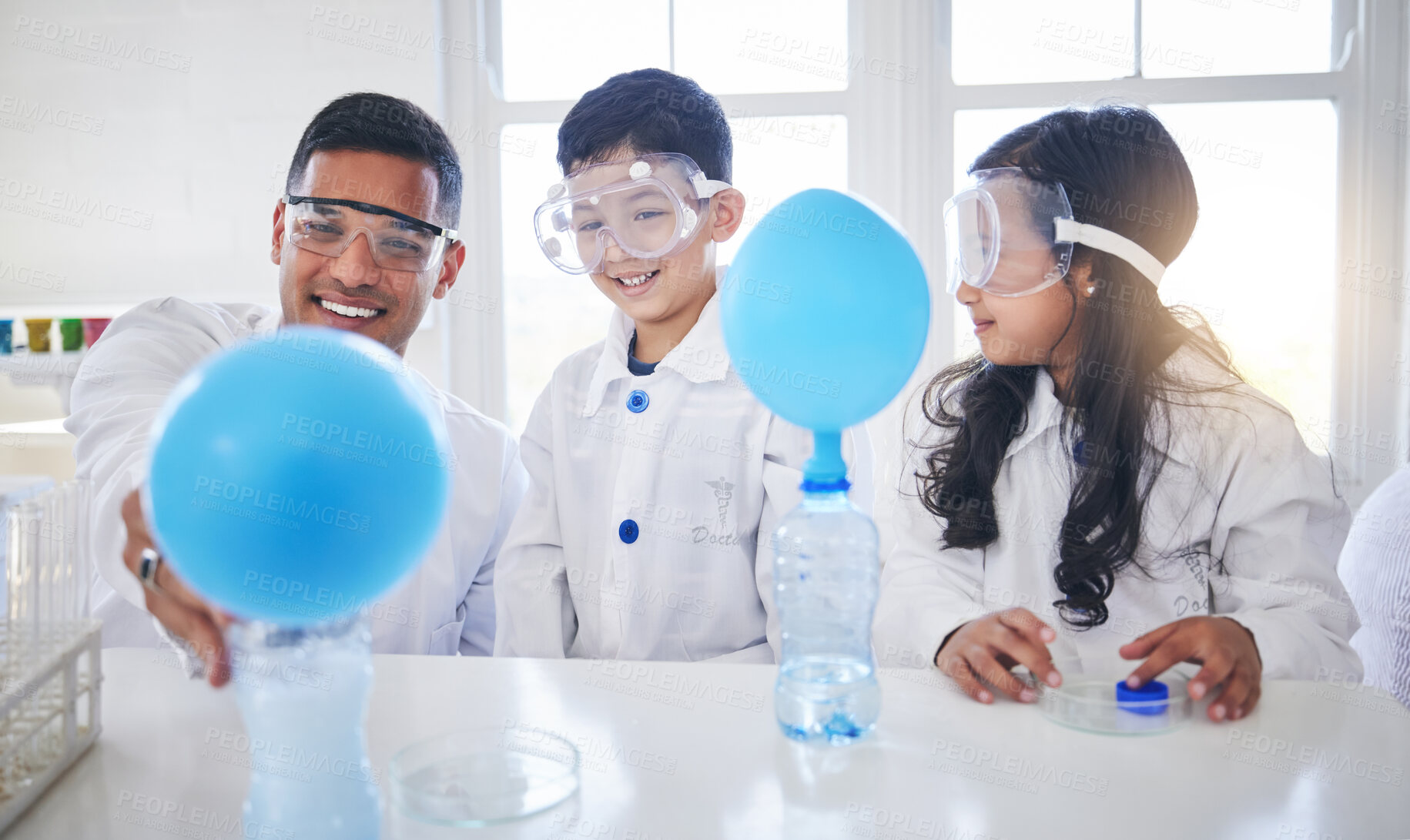 Buy stock photo Family, science and father with kids in a laboratory with balloon for chemistry, reaction or experiment. Physics, test and parent with children in lab with bottle for learning, analysis and teaching
