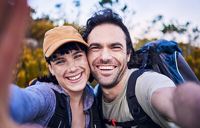 Buy stock photo Hiking, selfie and portrait couple on mountain for adventure, holiday and freedom outdoors. Travel, dating and happy man and woman smile for picture to explore, trekking and backpacking in nature