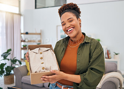 Buy stock photo Online shopping, portrait of happy woman and unboxing package, discount fashion retail and smile in living room. Delivery of clothes, ecommerce and girl in lounge with box from website sale or deal.
