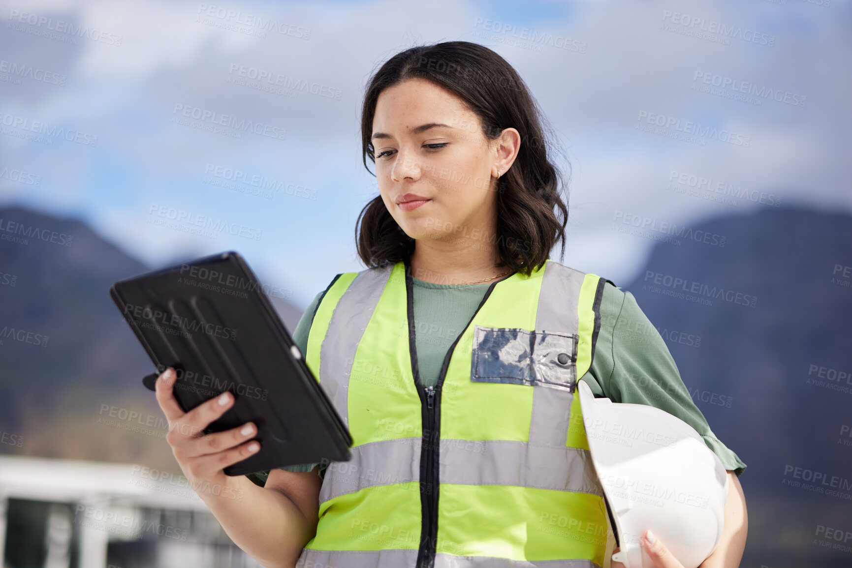 Buy stock photo Thinking, engineering and woman with a tablet, outdoor and planning with renewable energy, safety and connection. Female person, architect and employee with technology, maintenance and inspection