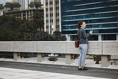 Buy stock photo Business woman, rooftop and thinking with phone, vision and planning for future, career on ideas for goal. Entrepreneur, dream and brainstorming with smartphone for choice, decision or mindset in cbd