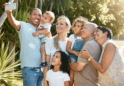 Buy stock photo Happy big family, hug and selfie in photography, bonding or outdoor holiday vacation together. Parents, grandparents and children smile for photo, memory or social media on weekend trip or break