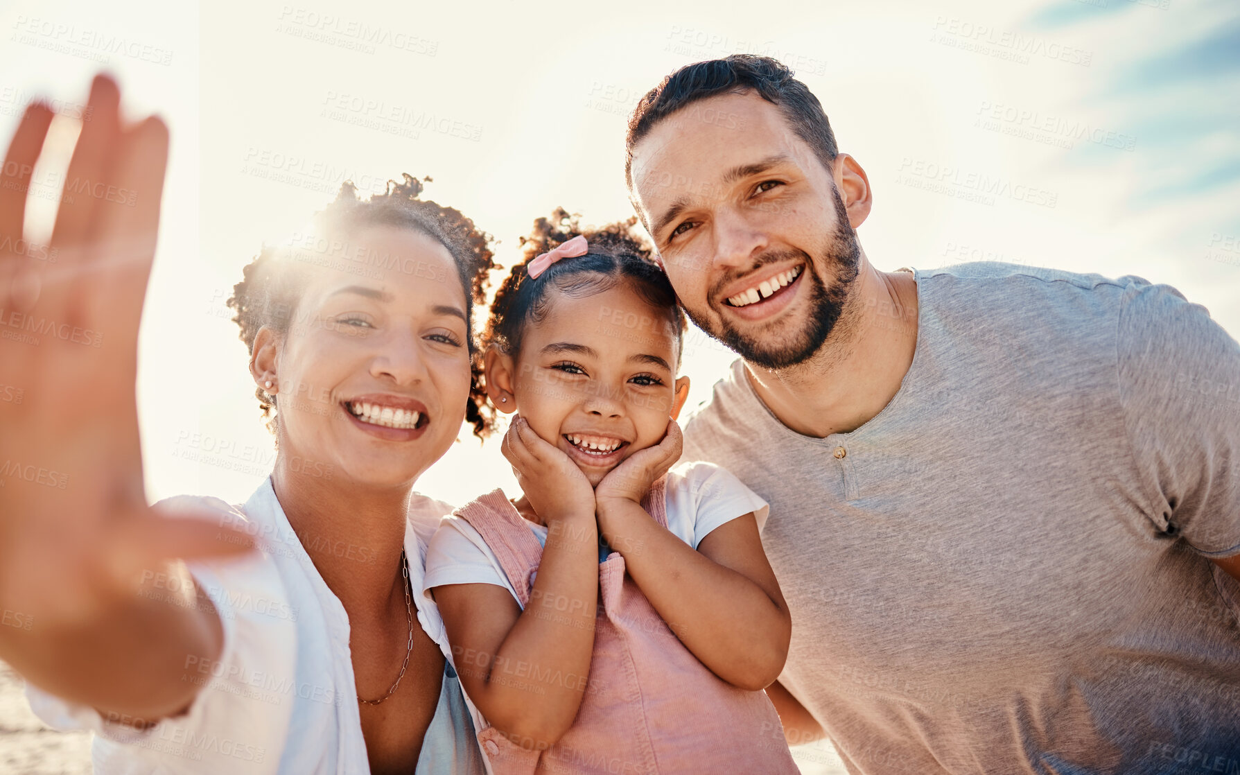 Buy stock photo Portrait, happy family and selfie of child at beach for summer holiday, vacation and travel together in Colombia. Mother, father and girl kid smile for picture, memory or freedom at ocean in sunshine