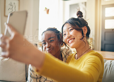 Buy stock photo Social media, friends and selfie with women in living room for happy, relax and diversity. Smile, happiness and profile picture with people on sofa at home for content creator and influencer together
