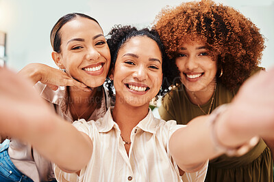 Buy stock photo Selfie, office or portrait of women taking a photograph together for teamwork on workplace break. Fashion designers, smile or excited group of happy friends in a picture for a social media memory