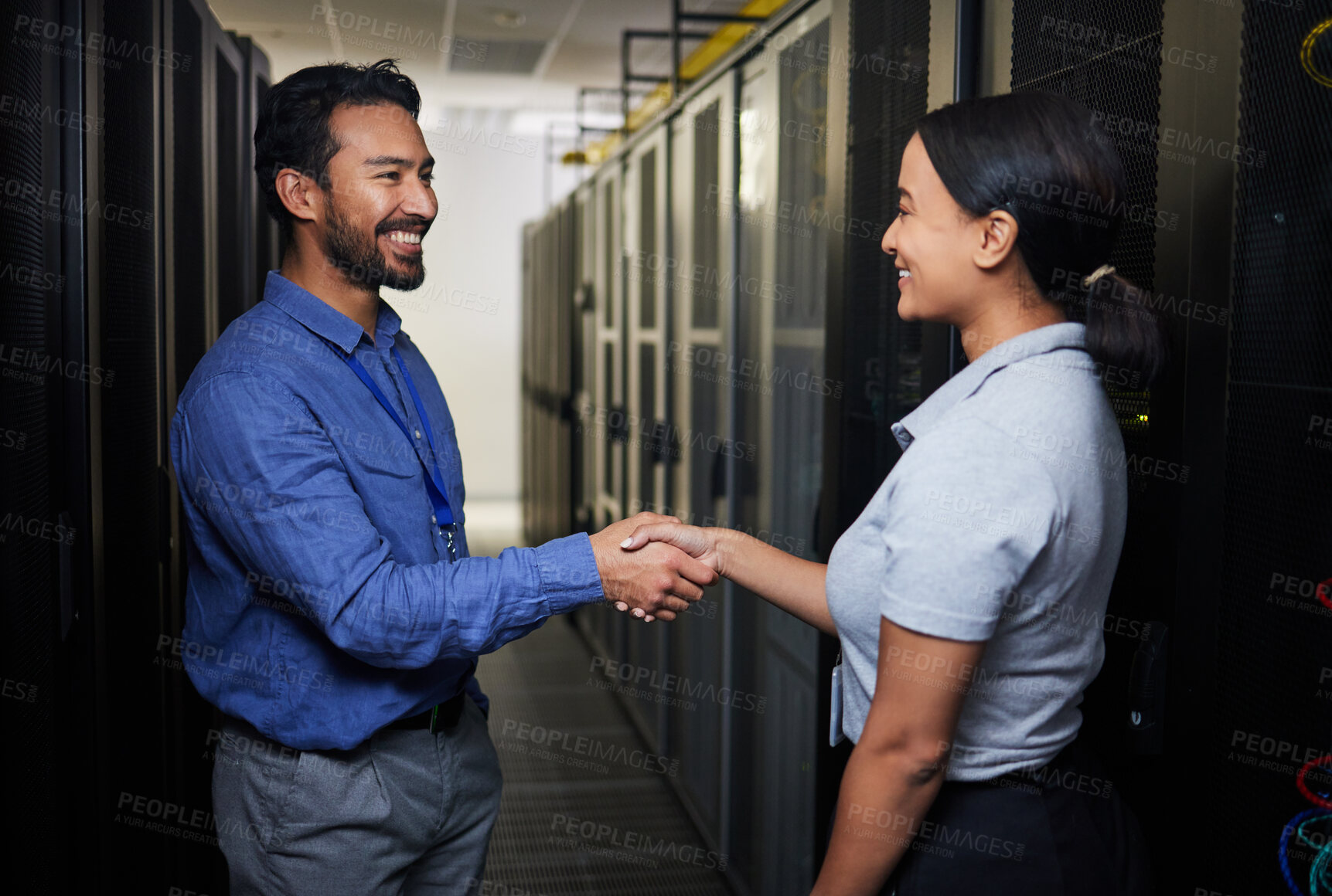 Buy stock photo Handshake, partnership or happy people in server room of data center for network help with IT support. B2b deal agreement, teamwork or engineers shaking hands together in collaboration for solution