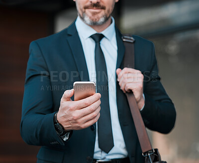 City, business man and hands typing with phone for social network, reading notification or app. Closeup, corporate entrepreneur or scroll on mobile cellphone outdoor for digital update, chat or media