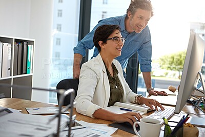 Buy stock photo Corporate, man and woman with computer, talking and online reading for strategy, marketing and modern office. Manager, coworkers or female employee with digital advertising, explain system or process