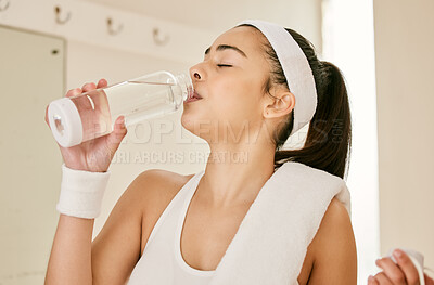 Buy stock photo Fitness, drinking and woman with a water bottle for tennis practice, training or workout. Sports, exercise and young female athlete enjoying a healthy beverage for hydration for a game or match.