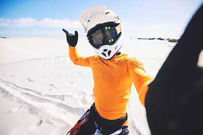 Buy stock photo Motorbike, man and posing for selfie in desert for race challenge, freedom and wellness in action. Athlete, fast and adrenaline in extreme sports, fitness and energy for competition on dirt bike
