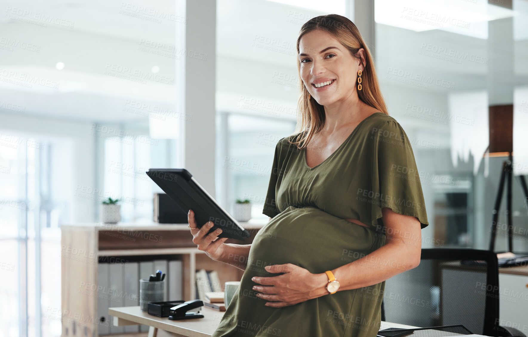 Buy stock photo Portrait, tablet and business with a pregnant woman in her office at the start of her maternity leave from work. Company, smile and pregnancy with a happy young employee planning in the workplace