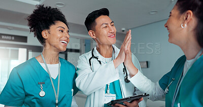 Tablet, doctor high five and happy people celebrate online research, medicine study success and exam results. Hospital team cheers, group achievement and nurse reading clinic review, feedback or news