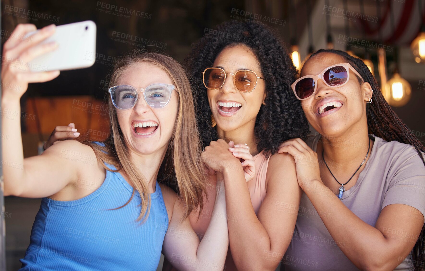 Buy stock photo Smile, friends and selfie with women in restaurant for social media, freedom and support. Happy, diversity and peace with girl and photo in coffee shop for picture, networking and relax on weekend