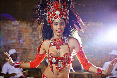 Buy stock photo Women, fashion and samba dancer for performance with smile for passion, talent and drums for music in Brazil. Portrait, costume and band at event or disco with entertainment, celebration and heritage