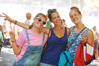 Buy stock photo Portrait, friends and peace sign while bonding with smiles at outdoor music festival in Germany. Confident, relaxed and female students with happiness at outdoor event on summer or Spring afternoon